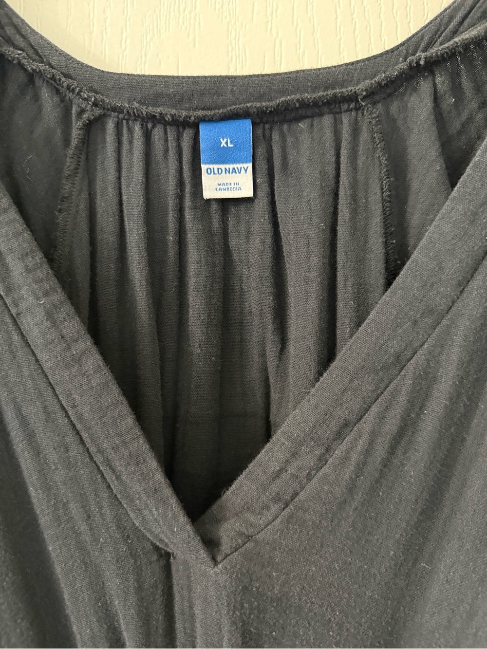 Old Navy Black V-Neck Maxi Dress with Cap Sleeves - Picture 2 of 4